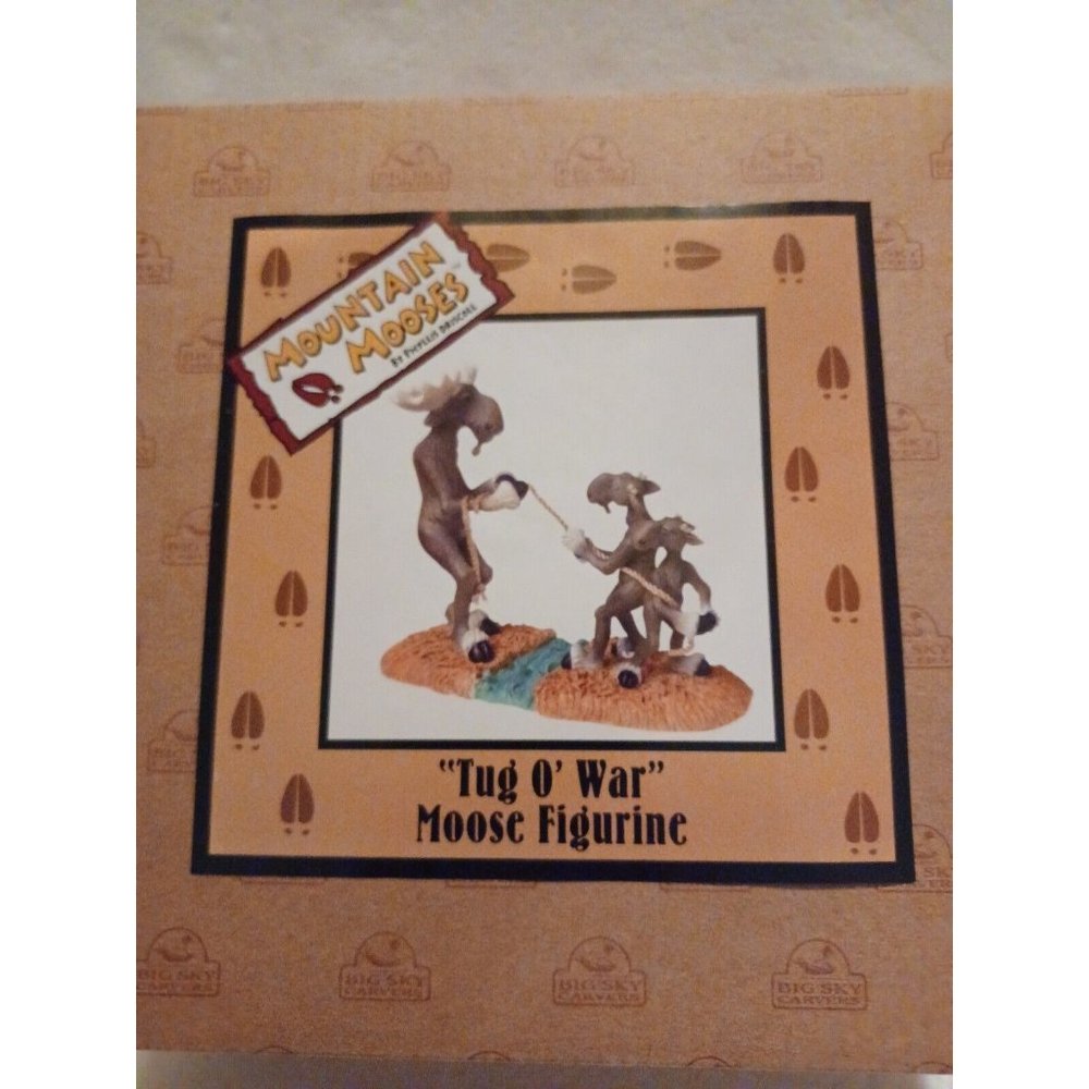 2006 Mountain Mooses By Phyllis Driscoll "Tug O' War" - New In the Box